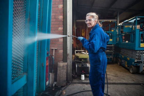 Best Machinery and Equipment Cleaning  in Brandon, SD